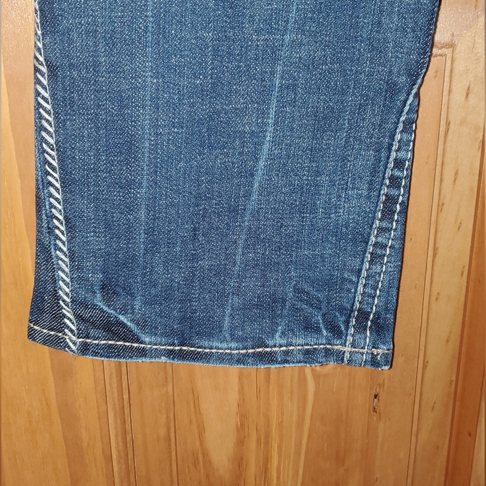 Brand New Express Barely Boot Jeans - Picture 5 of 5